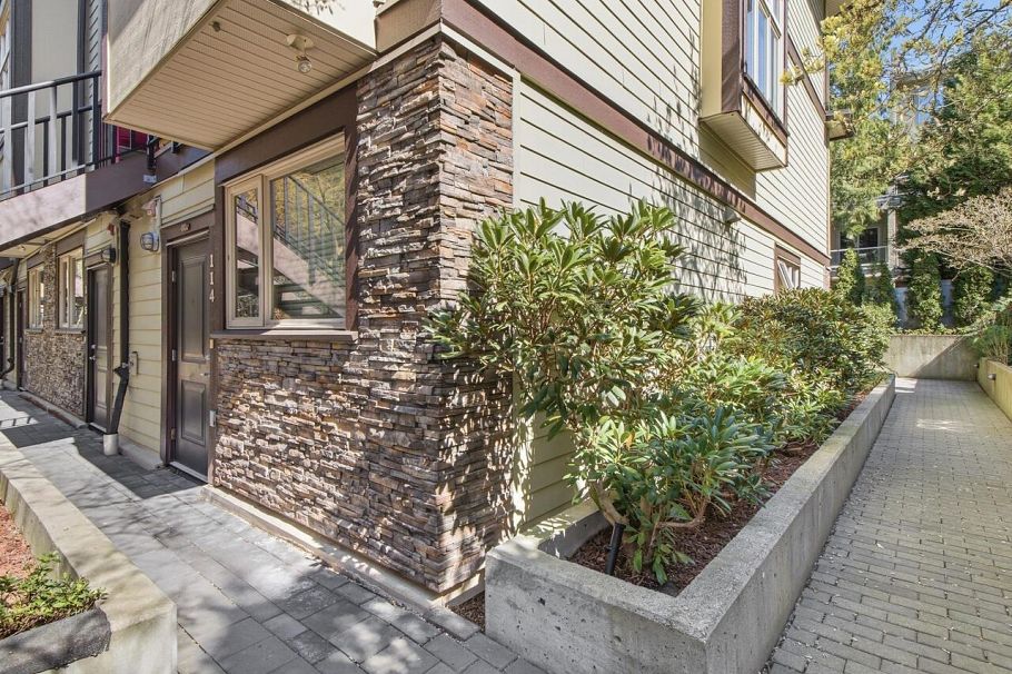 114 5588 Patterson Burnaby, BC - 14