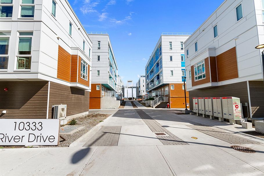 69 10333 River Drive Richmond, BC - 25