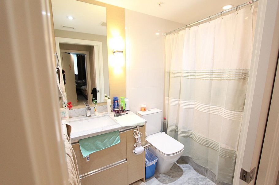 202 505 W 30th Avenue Vancouver, BC - 15