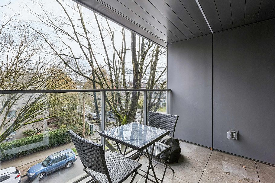 306 2485 Larch Street Vancouver, BC - 23