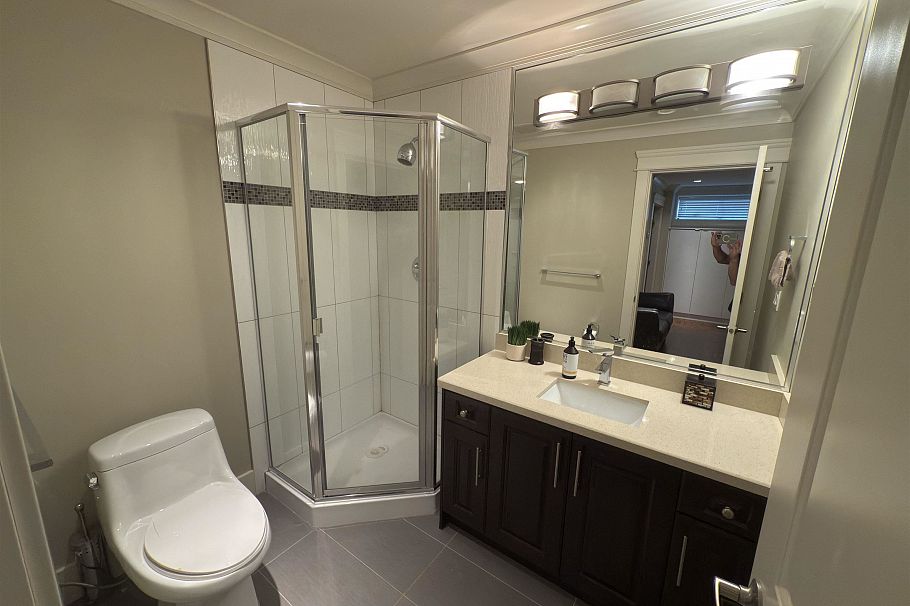 7689 Jasper Crescent Vancouver, BC - 36