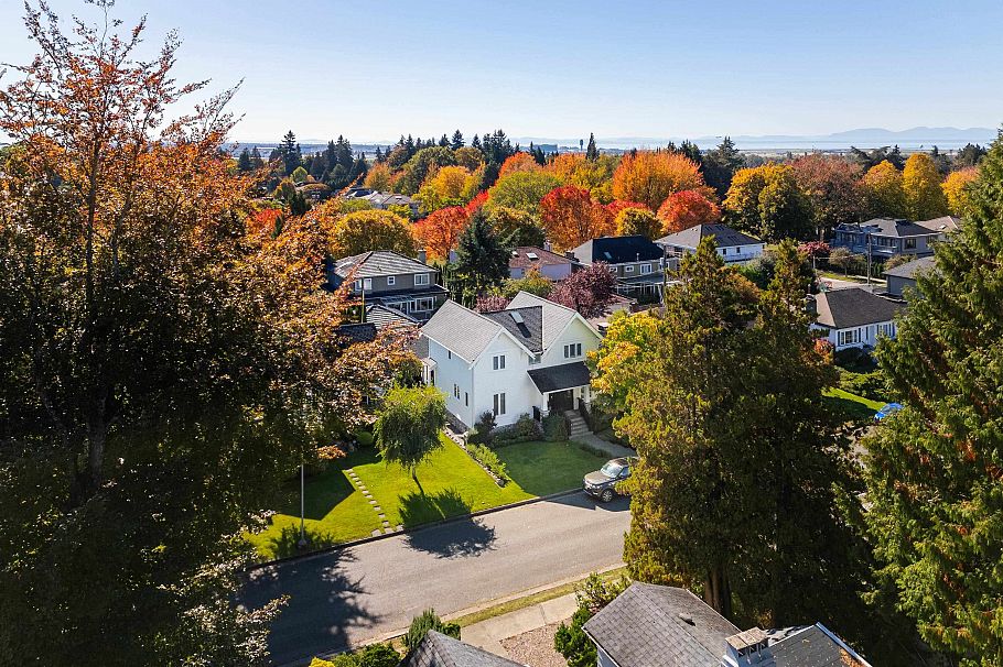 2040 W 58th Avenue Vancouver, BC - 39