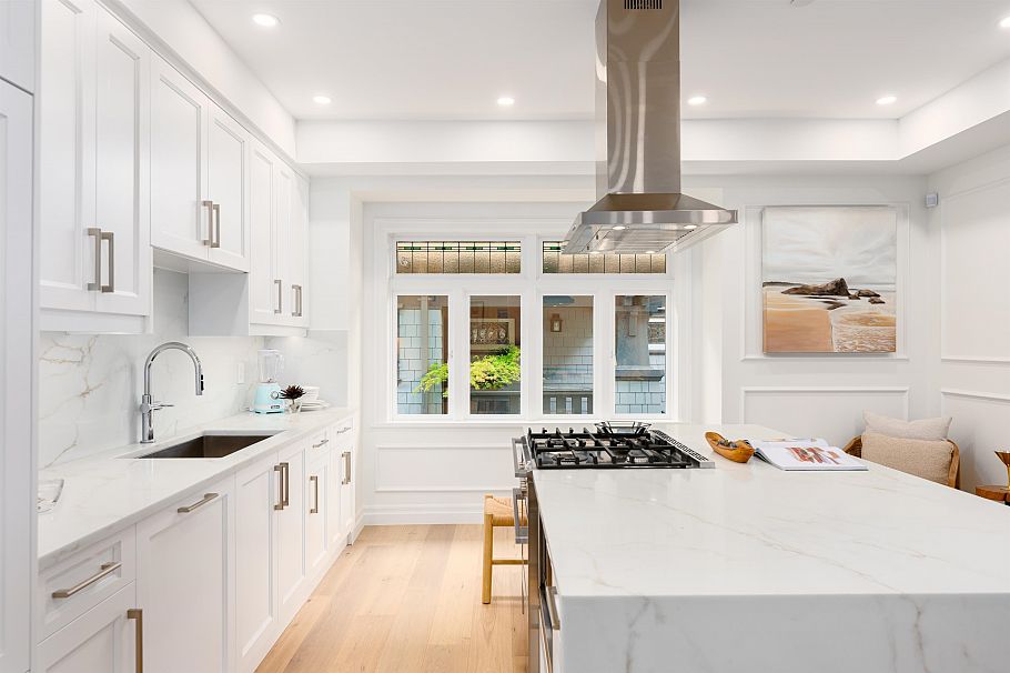 2014 W 15th Avenue Vancouver, BC - 12