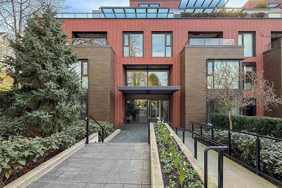 101 7128 Adera Street Vancouver, BC - 2