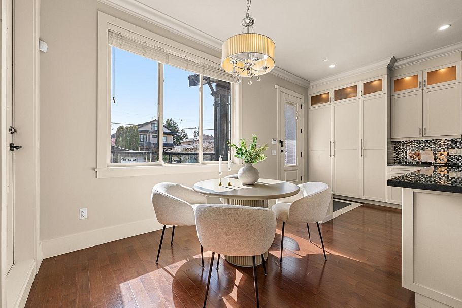 3042 W 33rd Avenue Vancouver, BC - 14