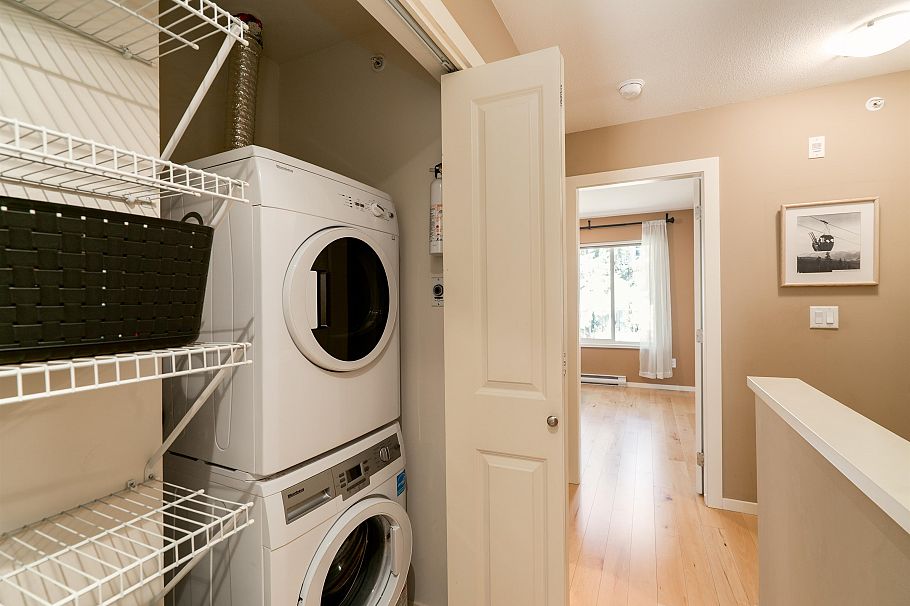 32 550 Browning Place North Vancouver, BC - 18