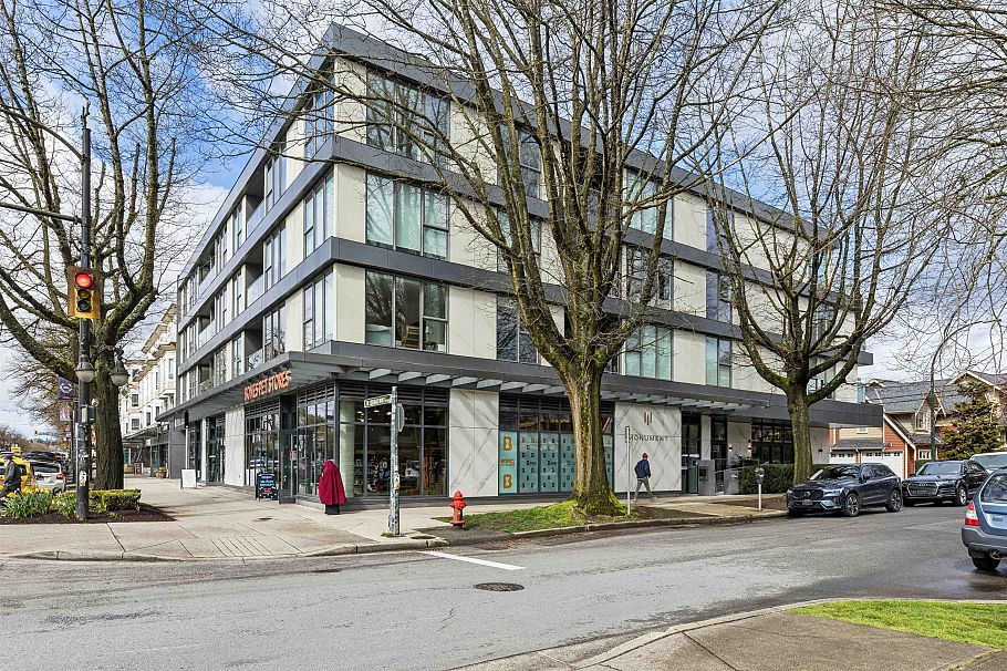 306 2485 Larch Street Vancouver, BC - 1