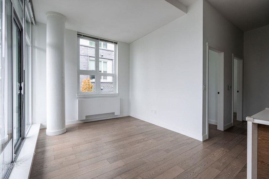 401 6733 Cambie Street Vancouver, BC - 5