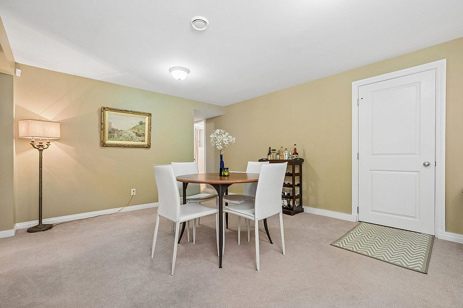 954 Tudor Avenue North Vancouver, BC - 6