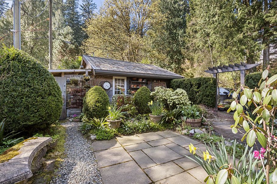5457 Indian River Drive North Vancouver, BC - 36