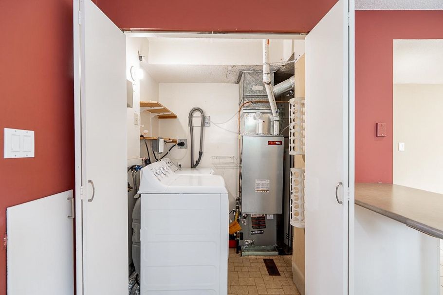 3084 Paisley Road North Vancouver, BC - 20