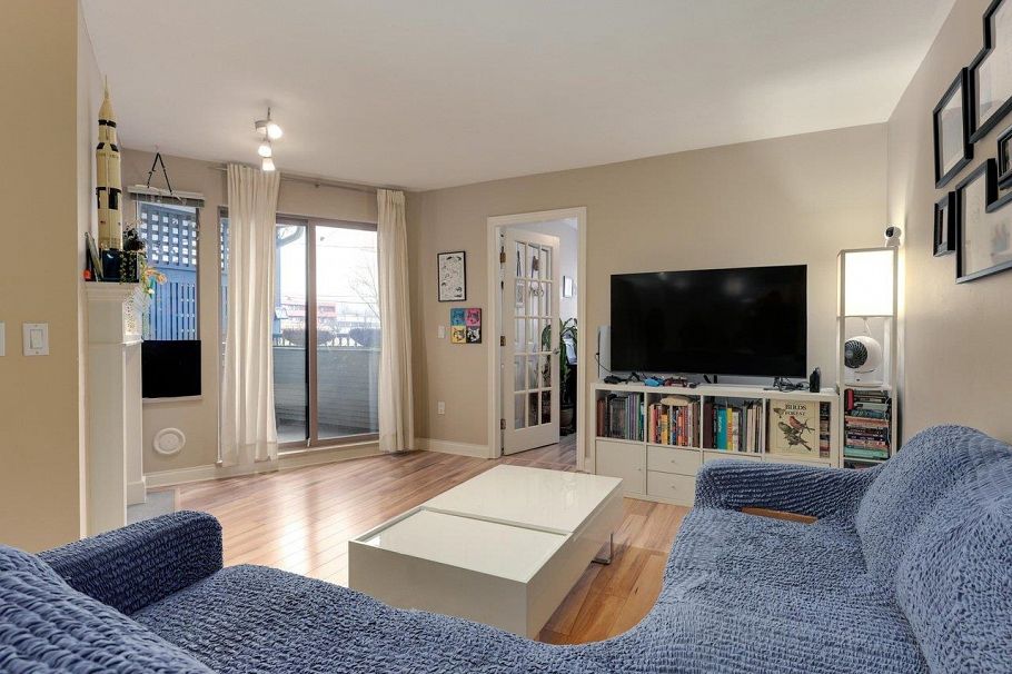 209 688 E 16th Avenue Vancouver, BC - 3