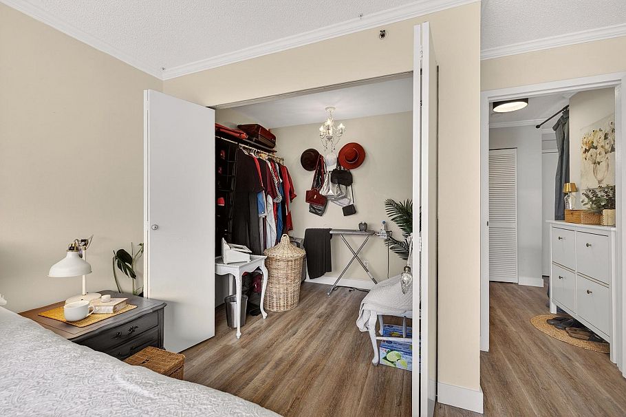 1108 1060 Alberni Street Vancouver, BC - 24