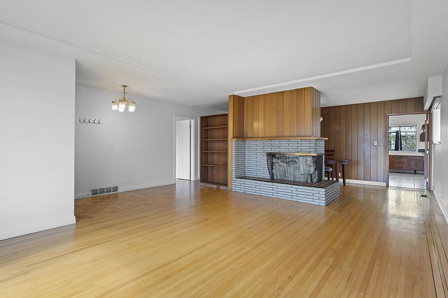 3369 Price Street Vancouver, BC - 5