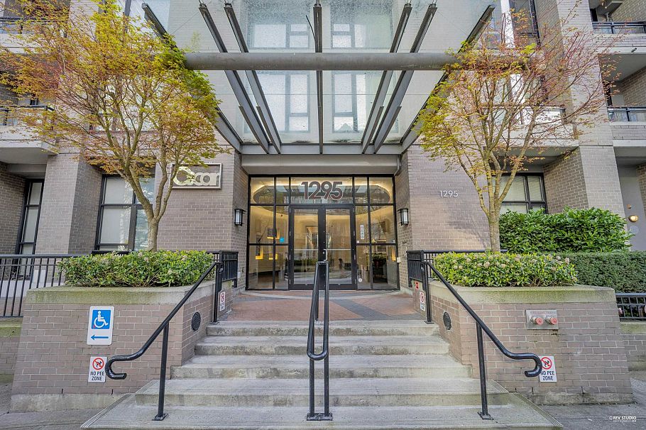 1707 1295 Richards Street Vancouver, BC - 34