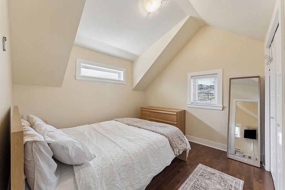 3233 Grant Street Vancouver, BC - 34