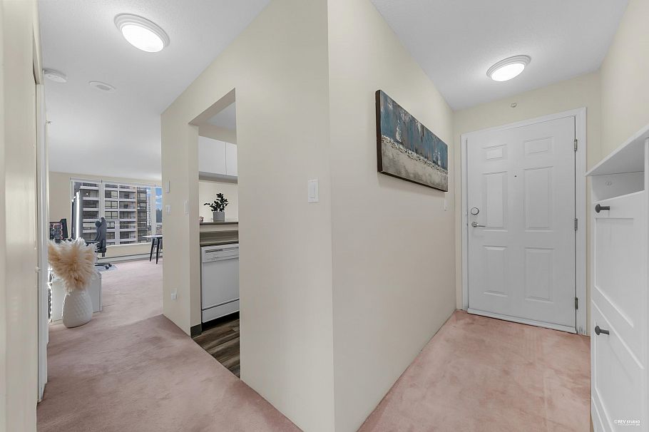 1408 5189 Gaston Street Vancouver, BC - 5