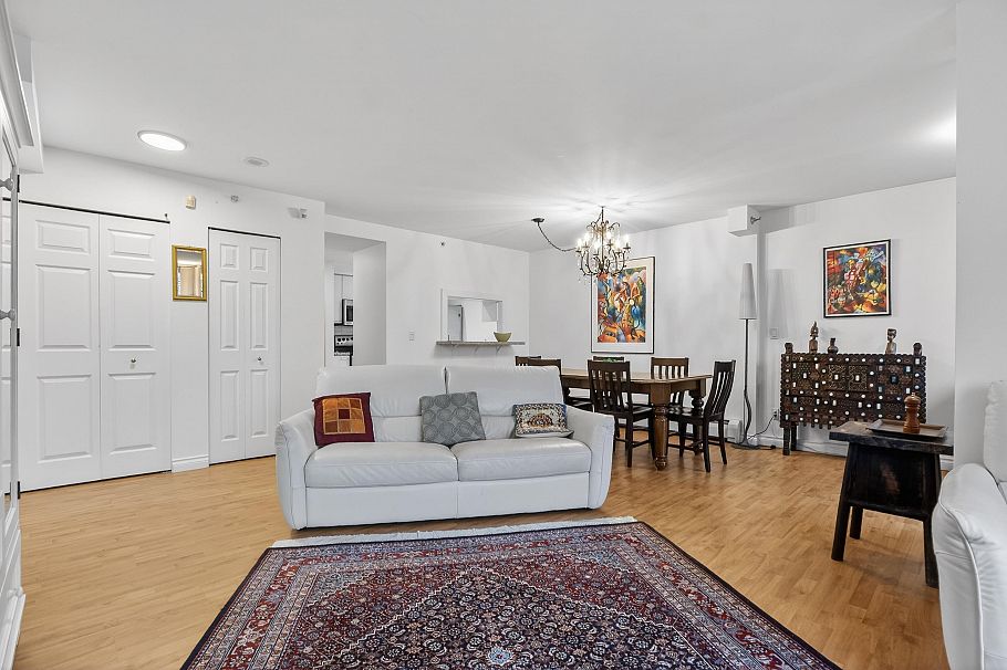 303 1388 Homer Street Vancouver, BC - 4