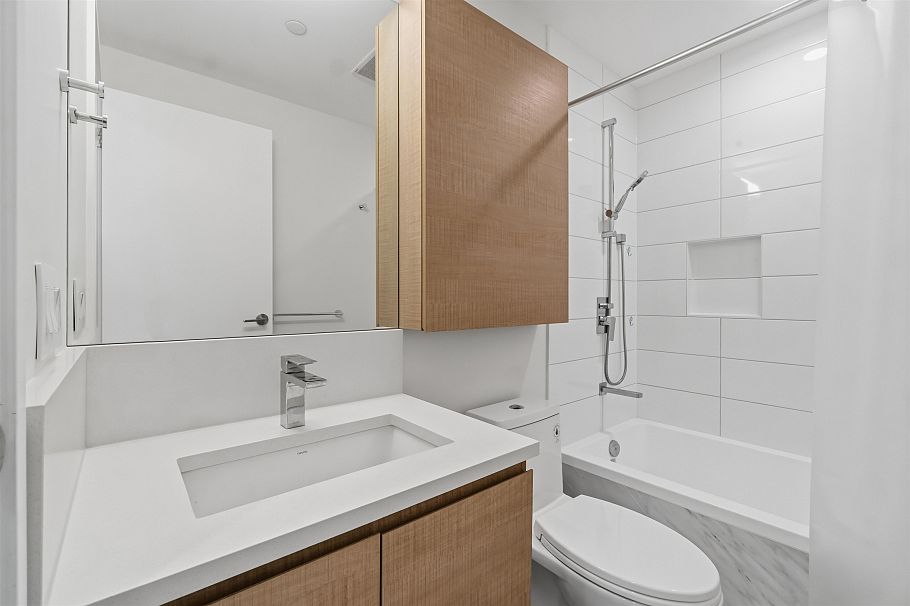 2710 2108 Gilmore Avenue Burnaby, BC - 18