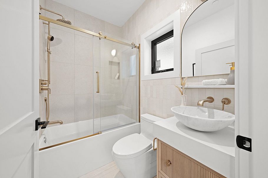 2791 W 21st Avenue Vancouver, BC - 20