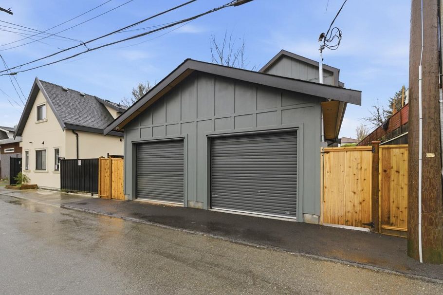 1 727 E 31st Avenue Vancouver, BC - 30