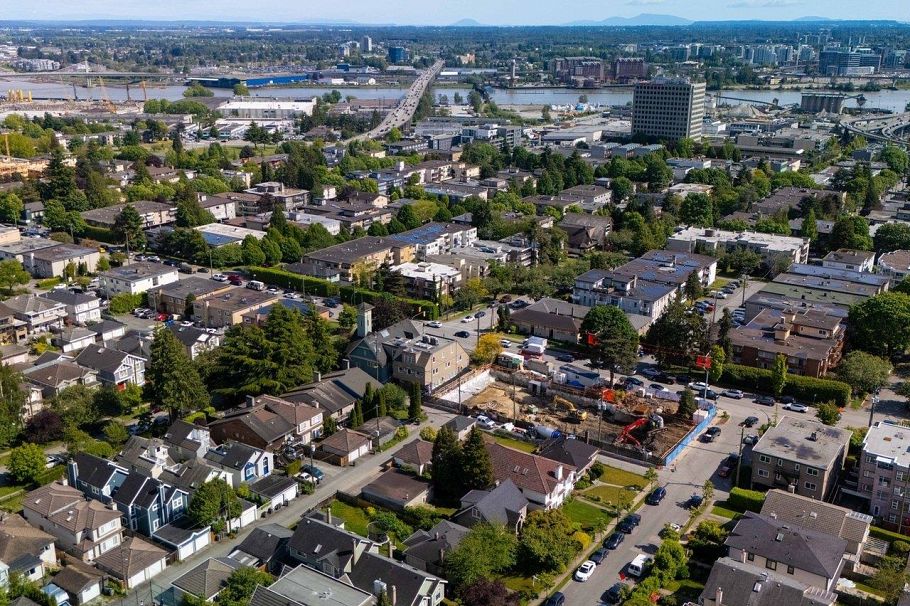 8510 Montcalm Street Vancouver, BC - 35