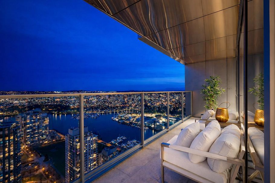 4806 1480 Howe Street Vancouver, BC - 1