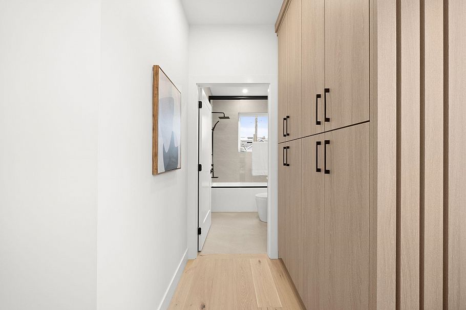 2 1967 E 13th Avenue Vancouver, BC - 22