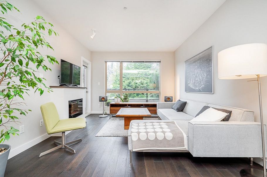 208 1330 Marine Drive North Vancouver, BC - 5