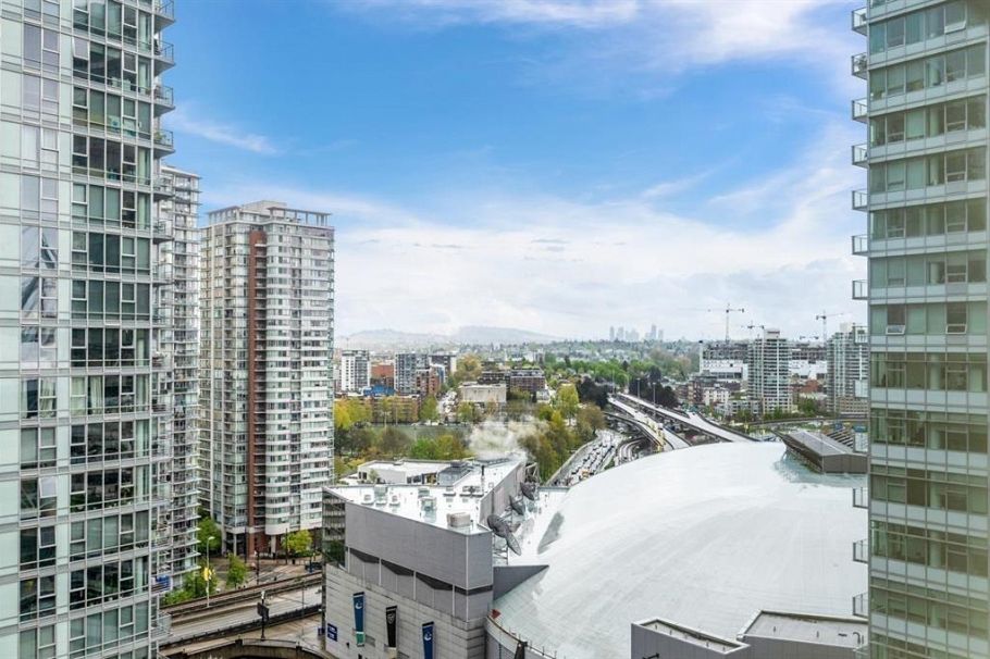 1806 111 W Georgia Street Vancouver, BC - 8