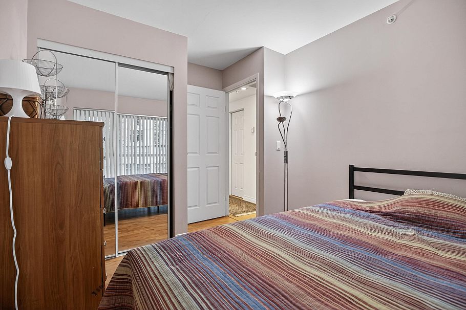 303 1388 Homer Street Vancouver, BC - 25