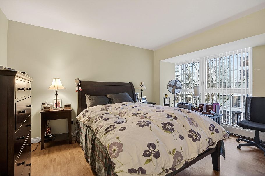 303 1388 Homer Street Vancouver, BC - 18