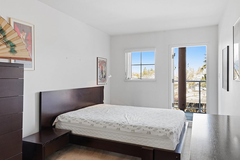 211 3250 W Broadway Vancouver, BC - 20