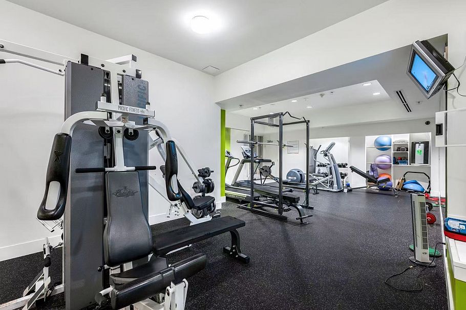 1901 1201 Marinaside Crescent Vancouver, BC - 6