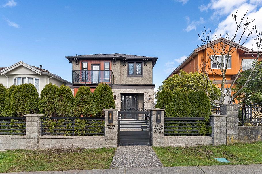 3233 Grant Street Vancouver, BC - 39