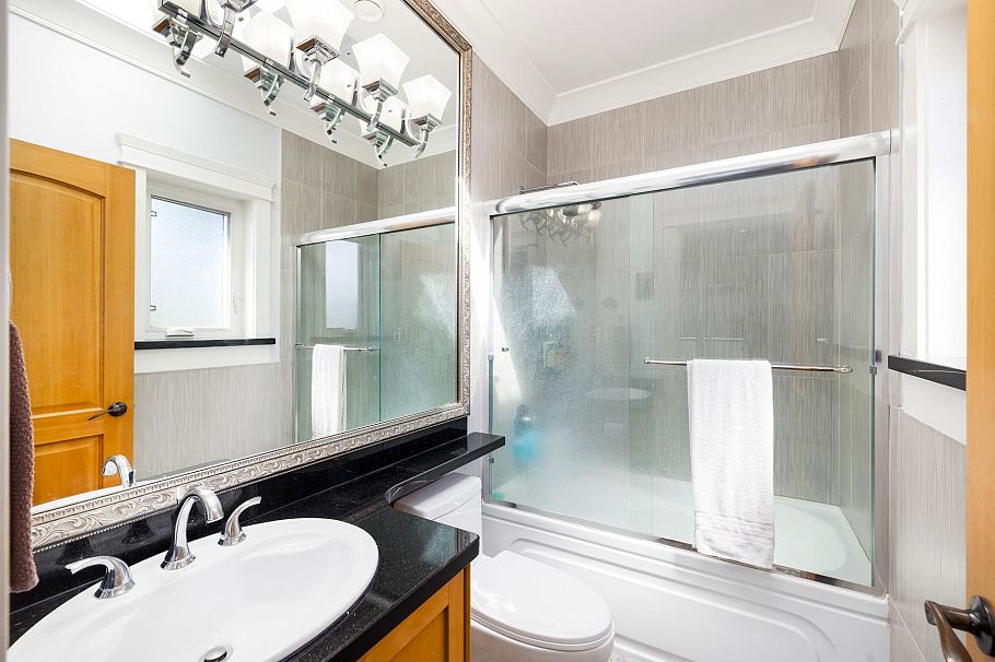 2091 Mclennan Avenue Richmond, BC - 17