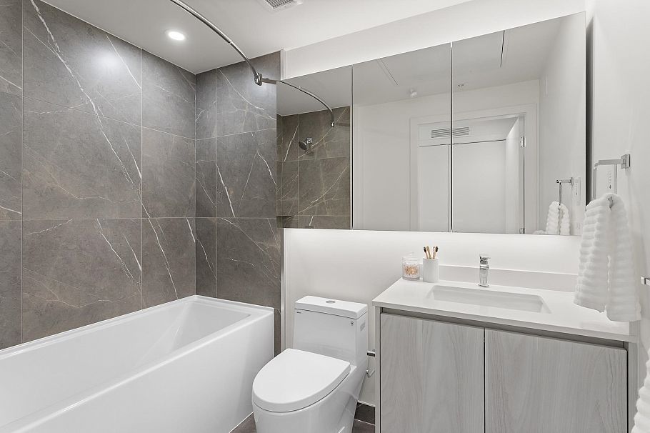 304 3264 Vanness Avenue Vancouver, BC - 15