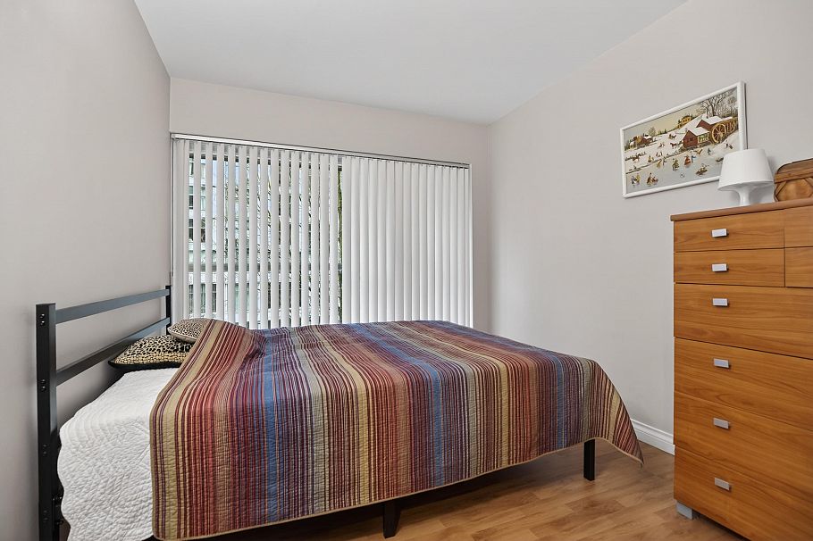 303 1388 Homer Street Vancouver, BC - 24