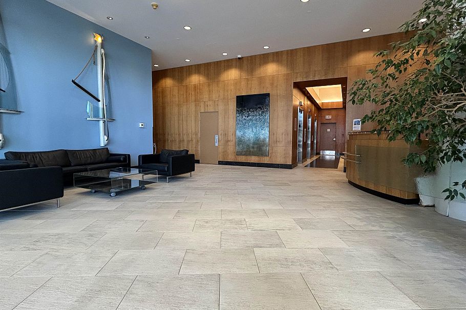 1901 1201 Marinaside Crescent Vancouver, BC - 5