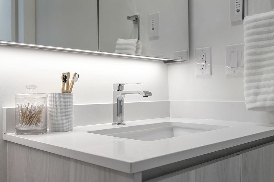 304 3264 Vanness Avenue Vancouver, BC - 16