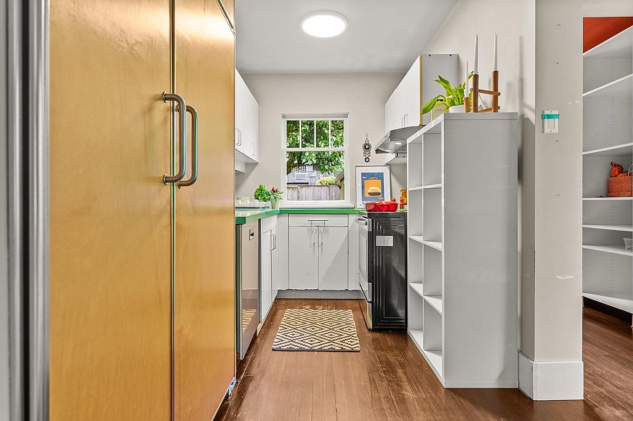 3141 W 39th Avenue Vancouver, BC - 16