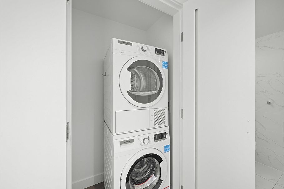 1501 8188 Fraser Street Vancouver, BC - 16