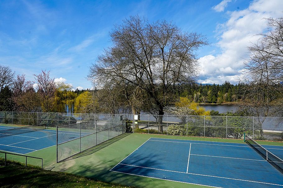 101 1845 Robson Street Vancouver, BC - 16