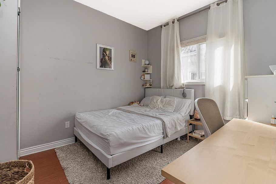 7877 Fraser Street Vancouver, BC - 15