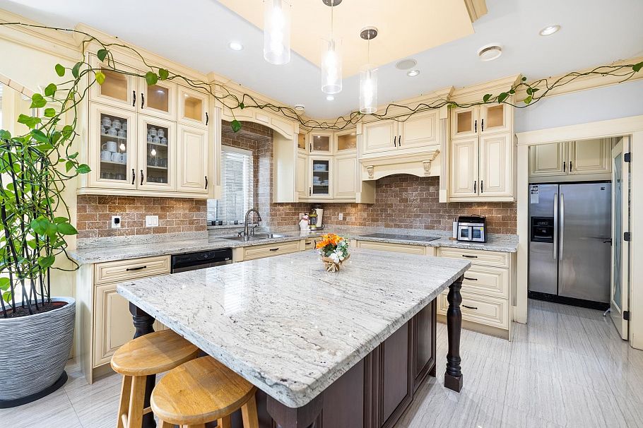 2091 Mclennan Avenue Richmond, BC - 25