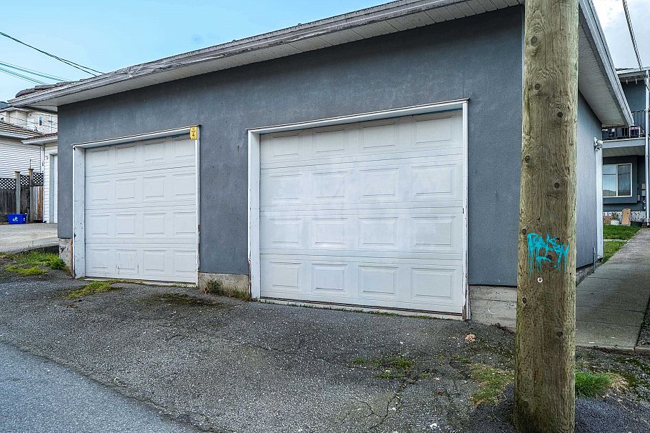 7877 Fraser Street Vancouver, BC - 38