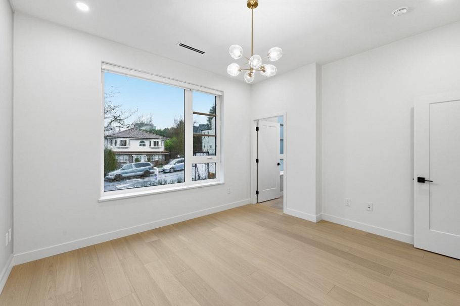 1 727 E 31st Avenue Vancouver, BC - 21