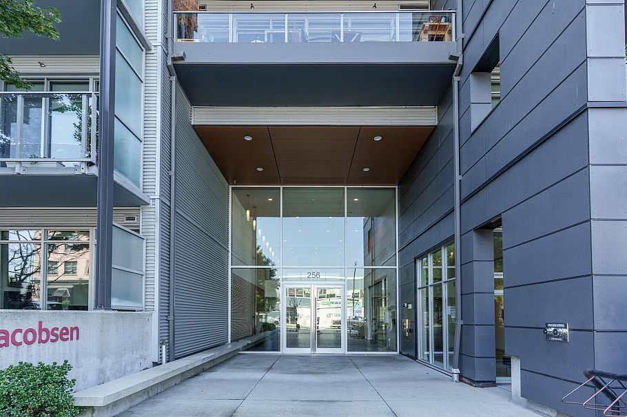 260 E 2nd Avenue Vancouver, BC - 23