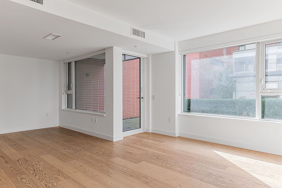 100 1561 W 57th Avenue Vancouver, BC - 13