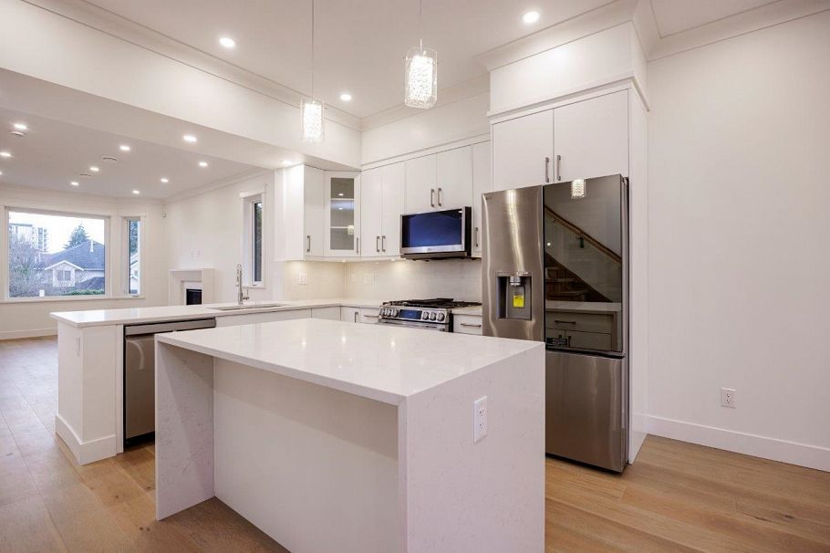 254 E 18th Street North Vancouver, BC - 13